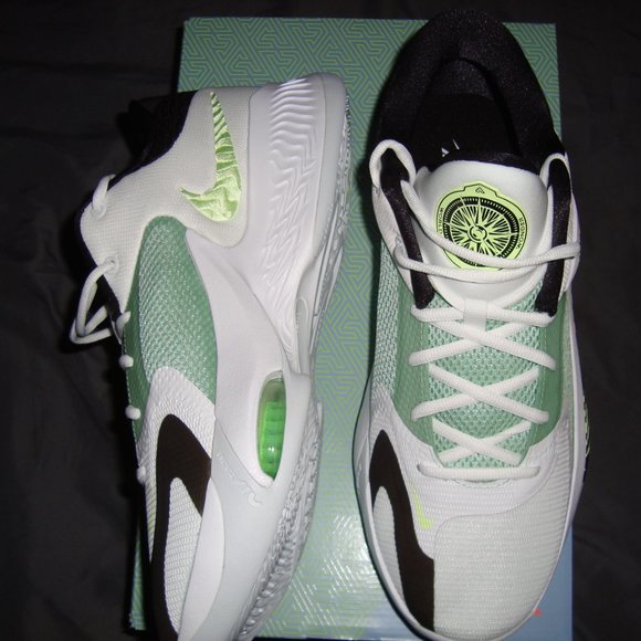 NEW Nike Zoom Freak 4 Coastline Volt DJ6149-100 Men's Sz. 11.5 Giannis NIB Greek - Picture 5 of 13